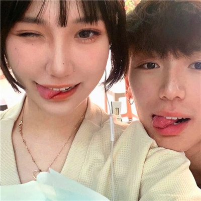 头像2023最火情侣好看(精选62张)