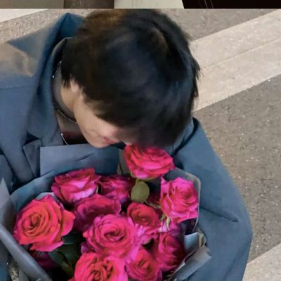 2023最火真人男生头像(精选32张)