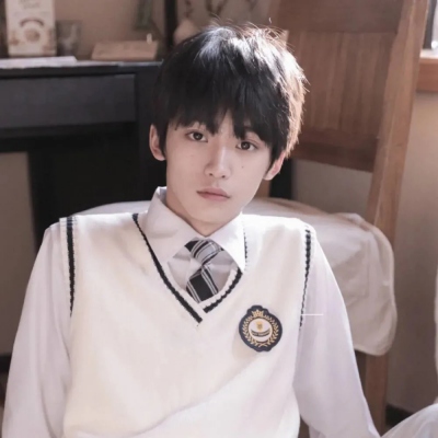 2023最火真人男生头像(精选32张)