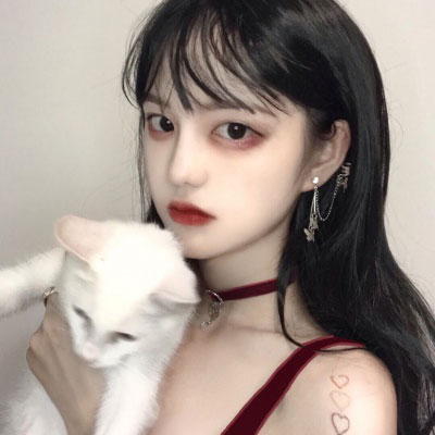 超级撩人女头像(精选22张)