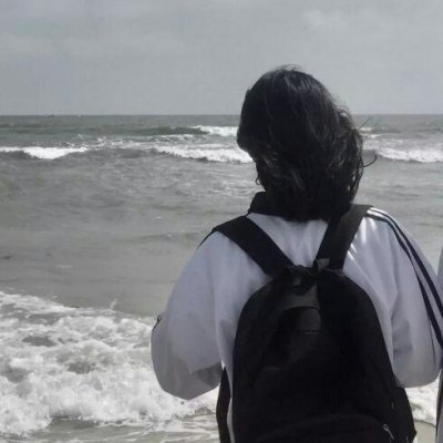 可爱背影女生头像 超级好看的背影头像女可爱