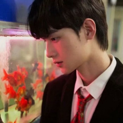 露脸头像男干净(精选29张)