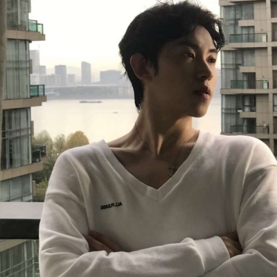 男生青春头像 男生青春校园头像