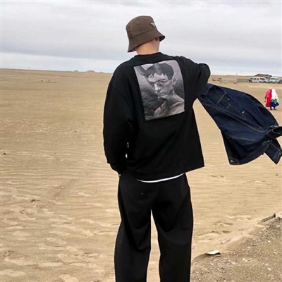 一个人的头像男生 帅气的单人头像图片