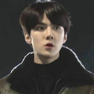 一个人的头像男生 帅气的单人头像图片