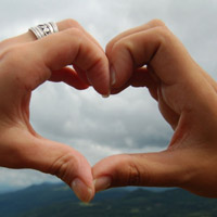 2023年最火微信头像爱心图片