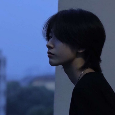 帅气霸气的男生头像 好看的头像男生帅气冷酷霸气