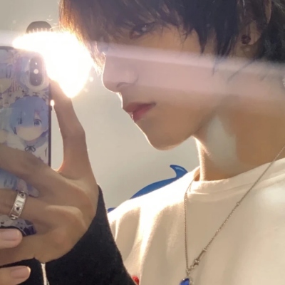 帅气霸气的男生头像 好看的头像男生帅气冷酷霸气