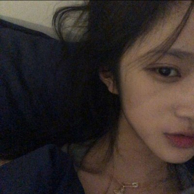 女生哭的流泪的头像(精选13张)