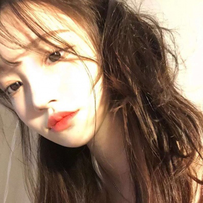 又酷又可爱的头像女生真人(16张)