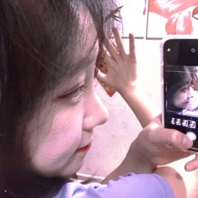 又酷又可爱的头像女生真人(16张)