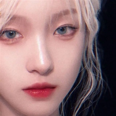 又酷又可爱的女生头像(精选16张)