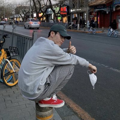 2023年男生最火爆的头像(24张)