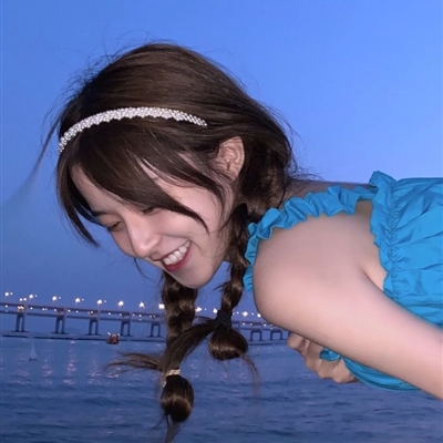 最美女生头像可爱(26张)