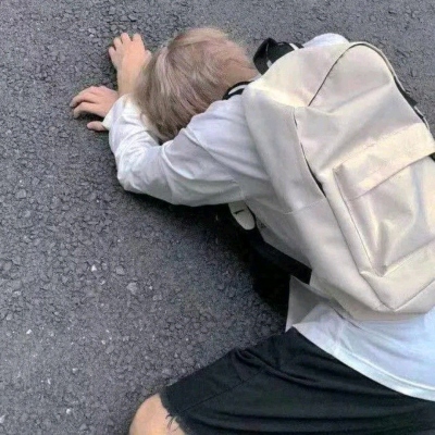 史上最好看的头像男生高冷(精选24张)