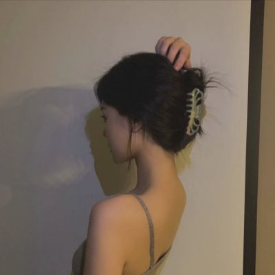 最漂亮的美女头像背景图片(16张)