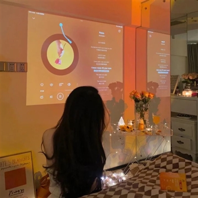 惊艳到爆的女生头像(精选28张)