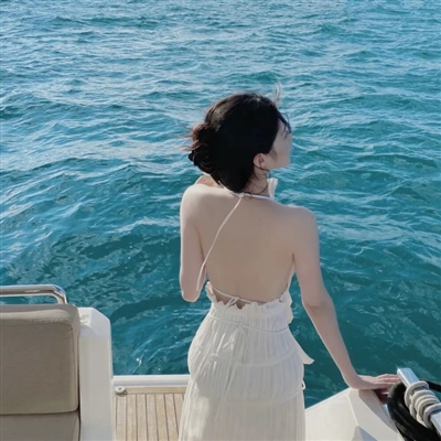 惊艳到爆的女生头像(精选28张)