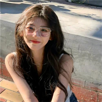 温柔干净且惊艳的头像女真人(28张)