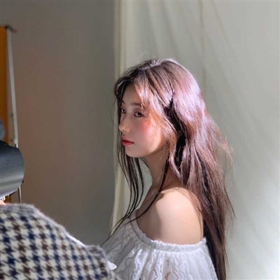 超级惊艳的女生头像(精选18张)