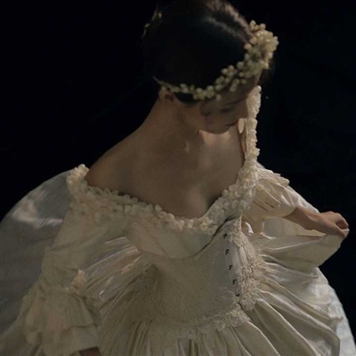 超级惊艳的女生头像(精选18张)