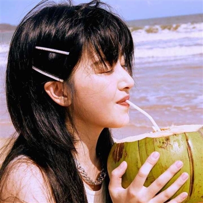 超级惊艳的女生头像(精选18张)