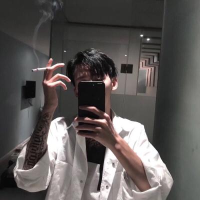 最吸引人的抖音头像男(16张)