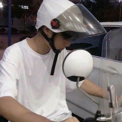 最吸引人的抖音头像男(16张)