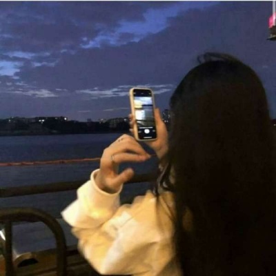 女人最适合的抖音头像背影(精选18张)