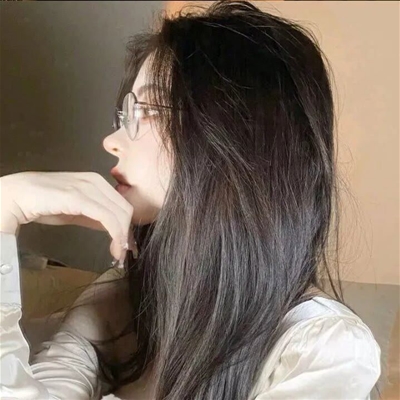 最可怕的头像女(16张)