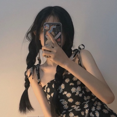 单人头像女生霸气不露脸(16张)