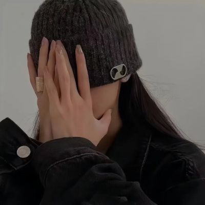 单人头像女生霸气不露脸(16张)