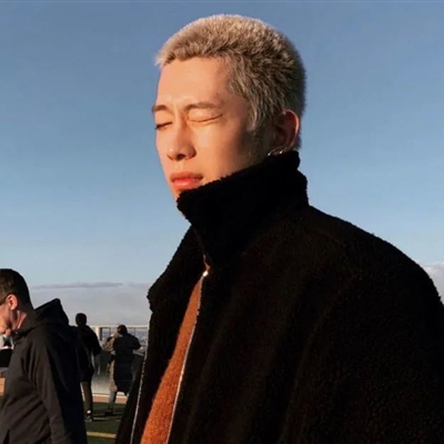 非常好看的男生头像推荐(精选24张)