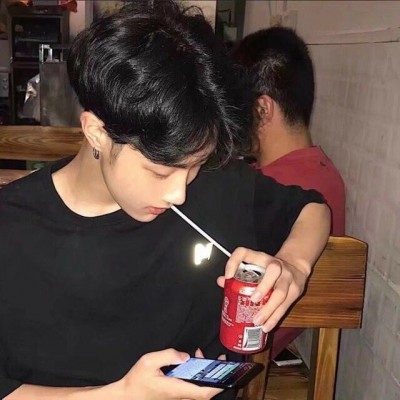 最新款微信头像图片男士(精选18张)