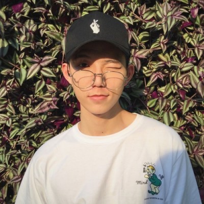 最新款微信头像图片男士(精选18张)