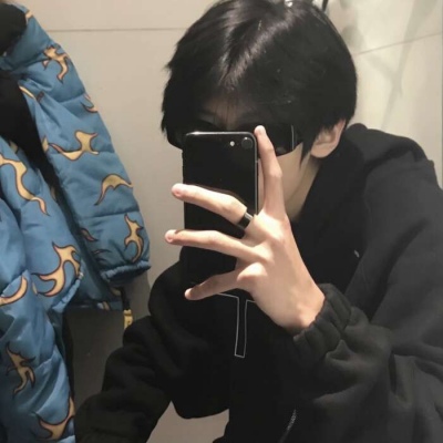 最美微信头像图片男生(精选18张)