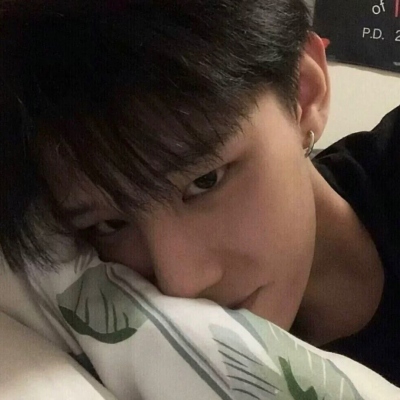 年轻人微信头像图片男士(精选28张)