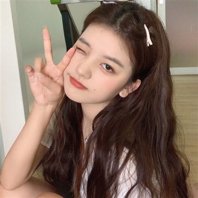 甜美可爱的女生头像(精选24张)