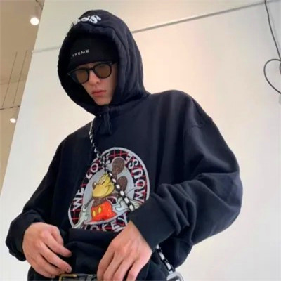 2023最火的动漫男头像(24张)