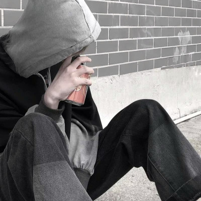 2023最火微信男士头像(22张)