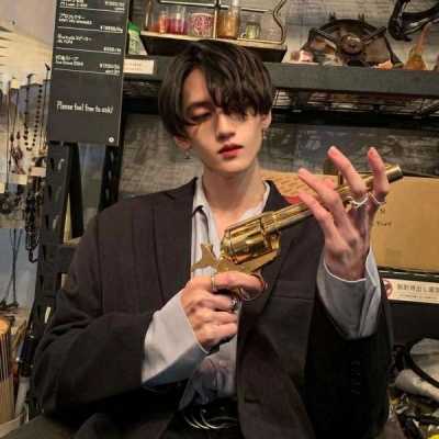 微信头像最励志男2023(24张)