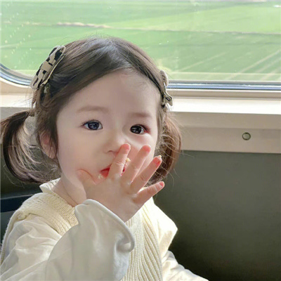 2023最火萌娃头像女孩(24张)