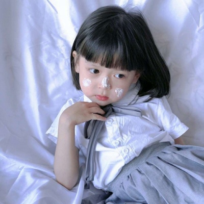 2023最火萌娃头像女孩(24张)