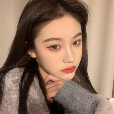 2023最火头像唯美好看(24张)