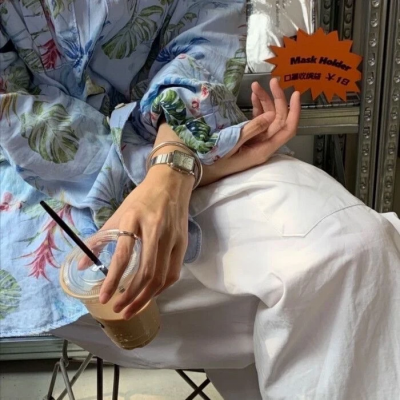 2023最火爆头像男生(18张)