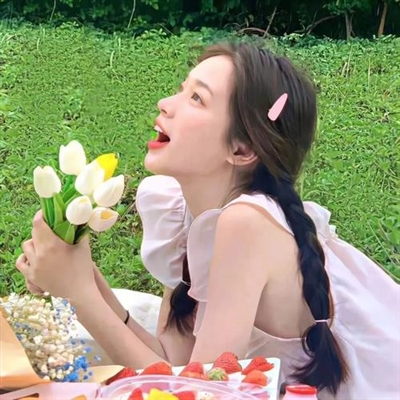 2023最火头像少女图(精选16张)