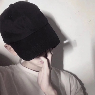 很丧的微信头像男(精选18张)