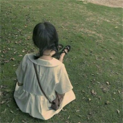 好看的微信头像背影女(14张)