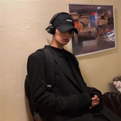 适合年轻人的微信头像男生(24张)