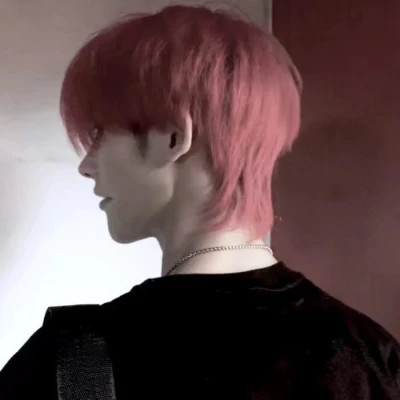 2023年男生最个性头像(精选24张)